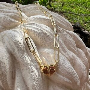 Gold Heart Pendant Link Necklace – Polished Heart Charm on Elongated Chain